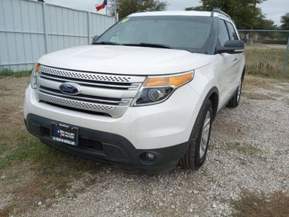 Used 2014 Ford Explorer XLT w/ Equipment Group 202A