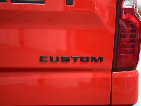 Used 2023 Chevrolet Silverado 1500 Custom AWD/4WD image 21