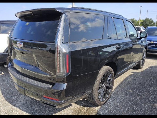 Used 2025 Cadillac Escalade Sport Platinum w/ LPO, ONYX Package AWD/4WD image 5