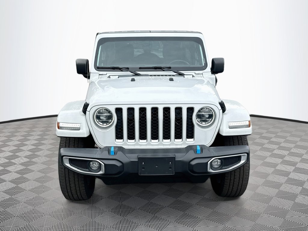 Certified 2022 Jeep Wrangler Unlimited Sahara w/ Cold Weather Group AWD/4WD image 2