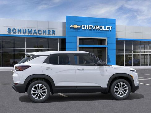 New 2026 Chevrolet TrailBlazer LS image 5