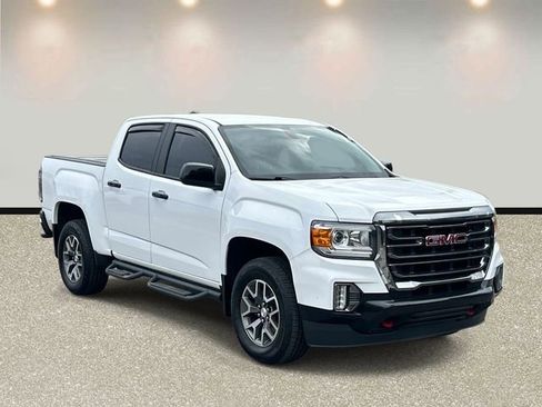 Used 2022 GMC Canyon AT4 image 3