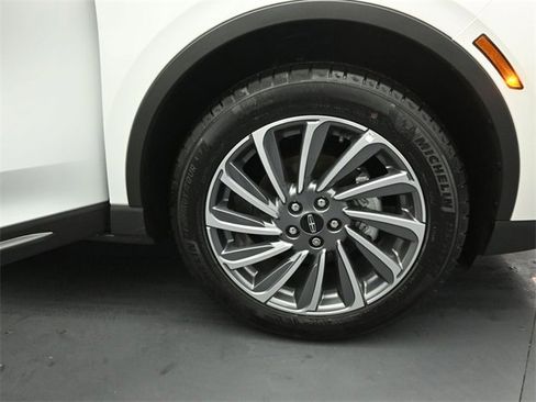 Used 2023 Lincoln Corsair Reserve image 29