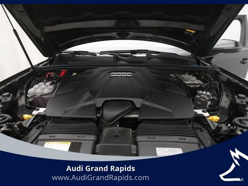 Used 2023 Audi Q7 3.0T Prestige w/ Prestige Package AWD/4WD image 2