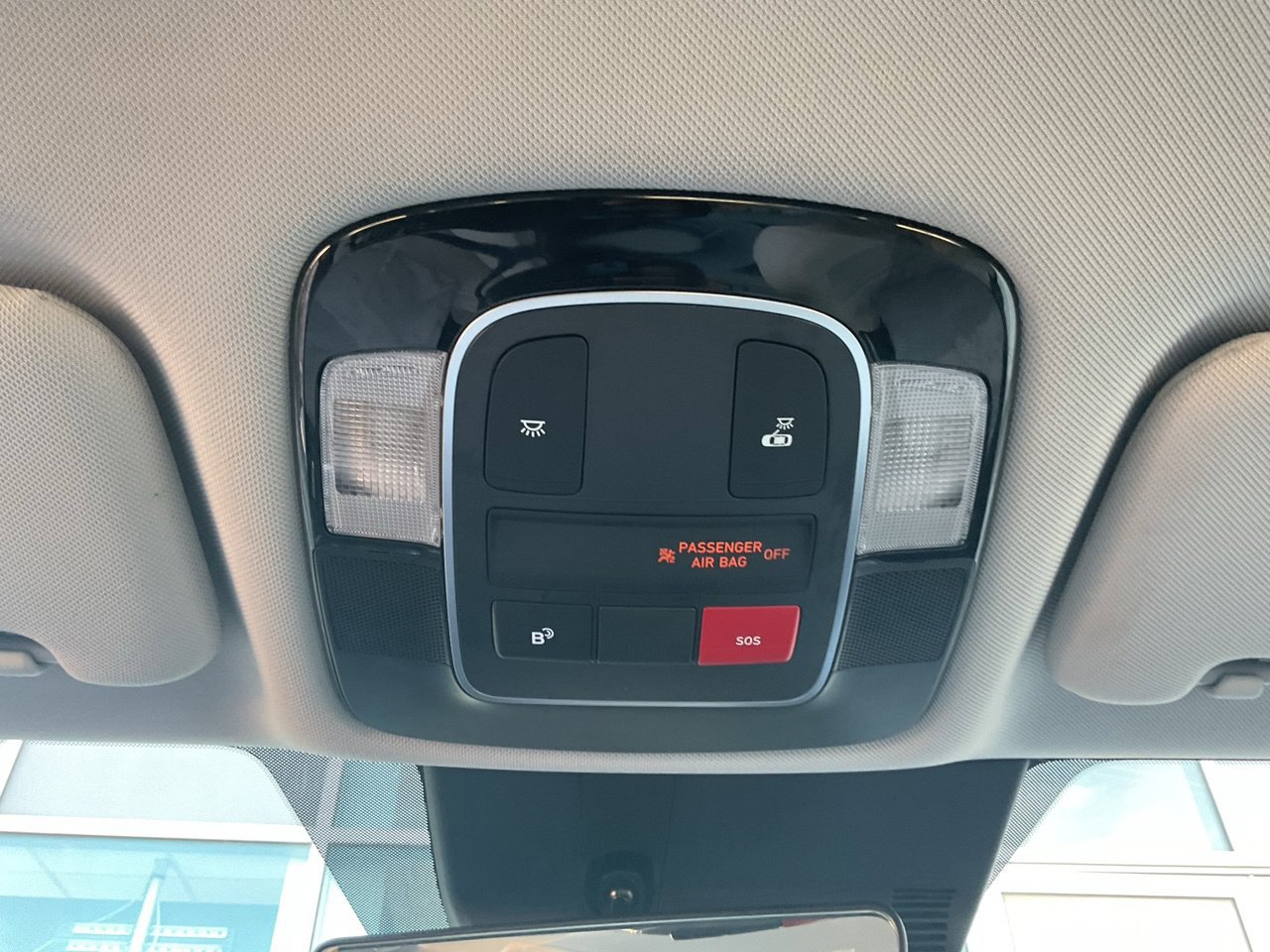 Used 2025 Hyundai Sonata SEL FWD image 18