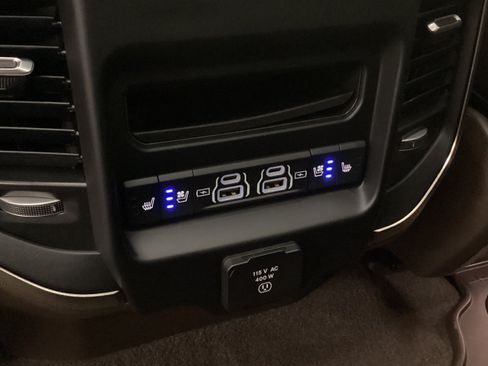 Used 2026 RAM 1500 Limited w/ Trailer Tow Group AWD/4WD image 40