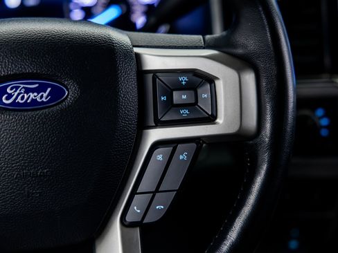 Used 2022 Ford F250 Lariat w/ Tremor Off-Road Package image 44