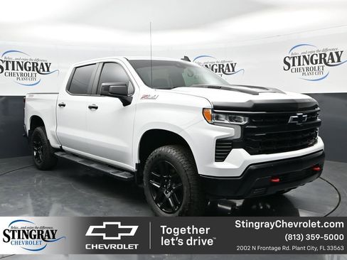Used 2022 Chevrolet Silverado 1500 LT Trail Boss w/ LPO, Dark Essentials Package AWD/4WD image 1