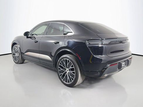 Certified 2025 Porsche Macan Turbo Electric AWD/4WD image 3
