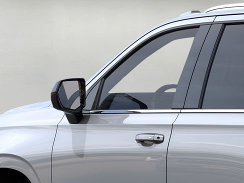 New 2026 Chevrolet Tahoe LS w/ LPO, Get Active Package AWD/4WD image 12