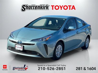 Used 2022 Toyota Prius L Eco
