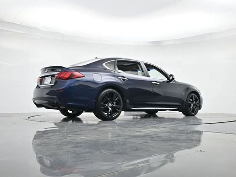 Used 2016 INFINITI Q70 L 3.7 image 31