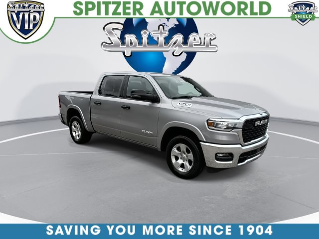 Used 2025 RAM 1500 Big Horn AWD/4WD image 2