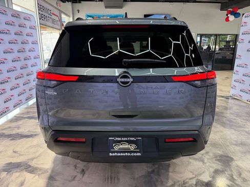 Used 2026 Nissan Pathfinder SV FWD image 11
