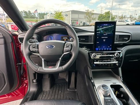 Used 2021 Ford Explorer ST w/ Equipment Group 401A AWD/4WD image 19