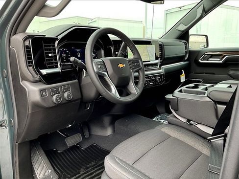 New 2026 Chevrolet Silverado 1500 LT image 8