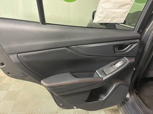 Used 2023 Subaru Crosstrek 2.5i Limited w/ Moonroof Package AWD/4WD image 26
