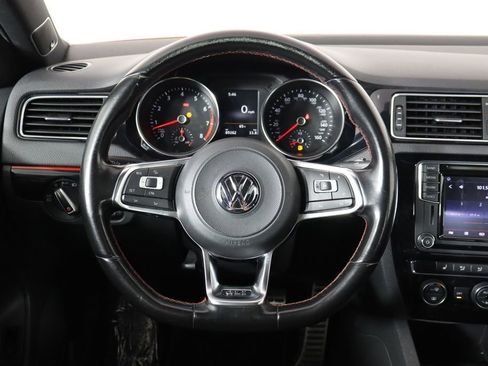 Used 2017 Volkswagen Jetta GLI FWD image 7