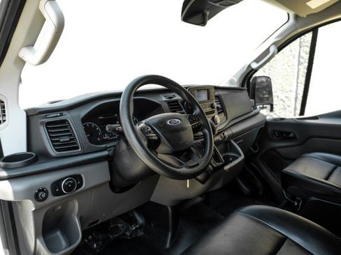 Used 2020 Ford Transit 150 Low Roof RWD image 2