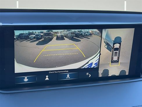 Used 2023 Acura MDX SH-AWD w/ Advance Package image 14