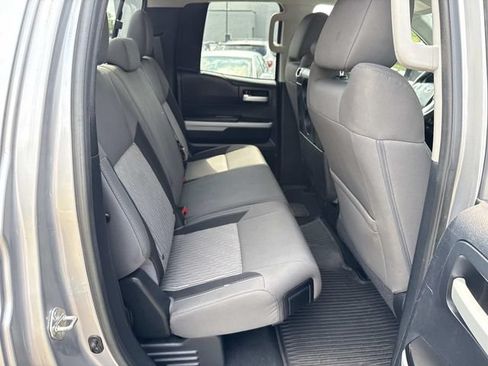 Used 2014 Toyota Tundra SR5 AWD/4WD image 11