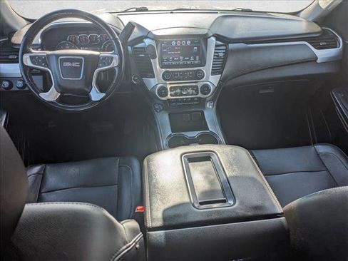 Used 2019 GMC Yukon XL SLT image 18