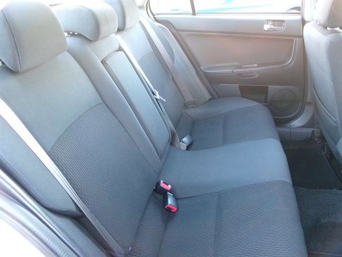 Used 2016 Mitsubishi Lancer ES image 23