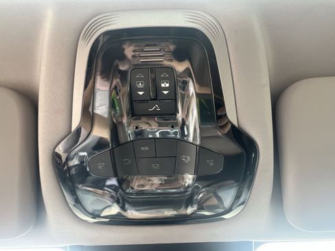 Used 2021 Alfa Romeo Stelvio Ti w/ Nero Edizione image 93