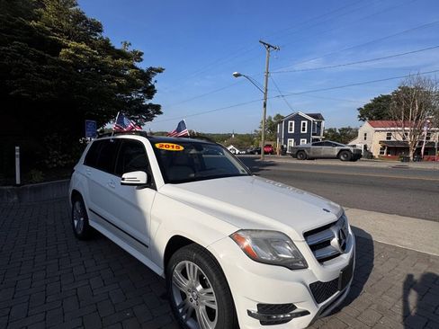 Used 2015 Mercedes-Benz GLK 350 4MATIC image 7