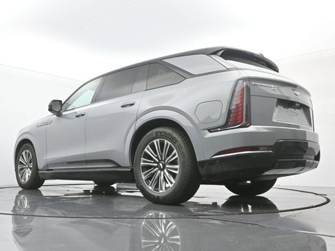 New 2026 Cadillac Escalade IQ Sport 1 w/ LPO, Floor Liner Package image 17