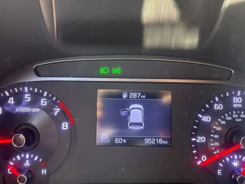 Used 2020 Kia Soul LX image 20