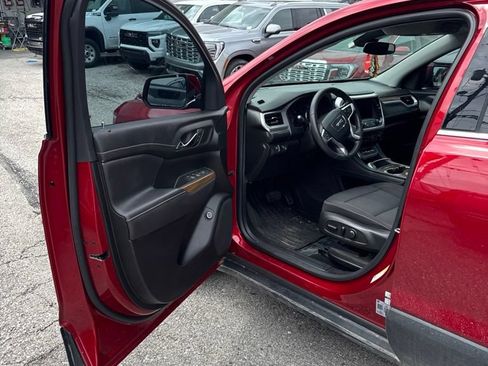 Used 2023 GMC Acadia SLE w/ Driver Convenience Package AWD/4WD image 25