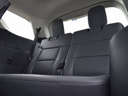 New 2026 Ford Explorer Active image 21