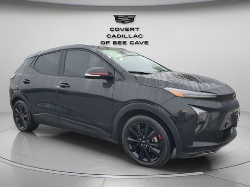 Used 2023 Chevrolet Bolt EUV LT w/ Redline Edition image 1