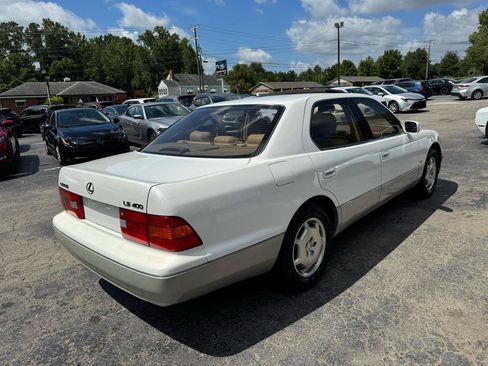 Used 2000 Lexus LS 400 w/ Platinum Series RWD image 11