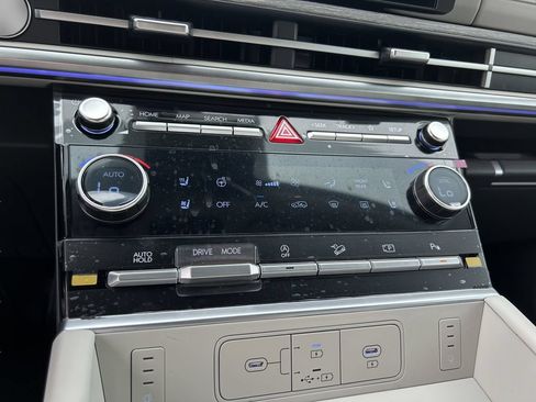 New 2026 Hyundai Santa Fe Limited FWD image 27