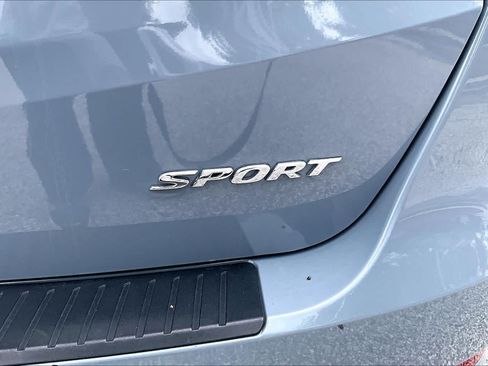 Used 2024 Honda Odyssey Sport image 10