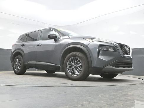 Used 2023 Nissan Rogue S AWD/4WD image 35