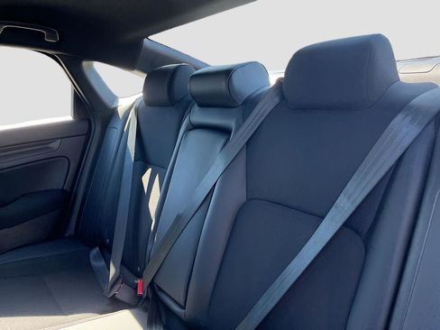 Used 2025 Honda Civic Sport image 23