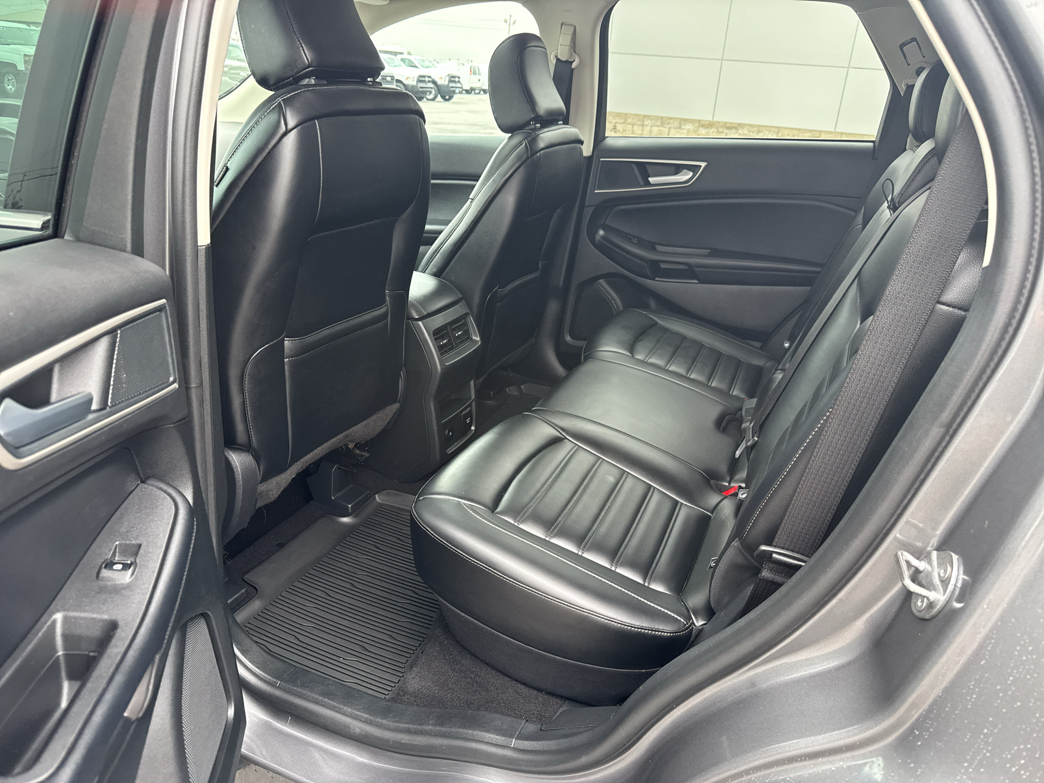Used 2024 Ford Edge SEL w/ Convenience Package AWD/4WD image 27