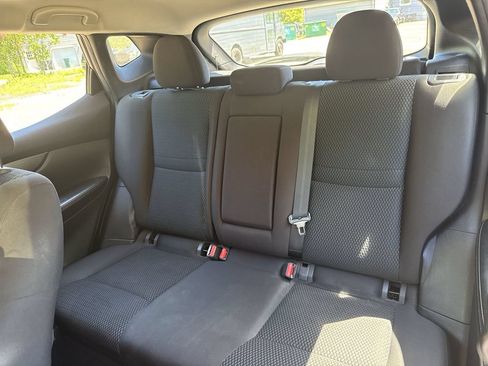 Used 2019 Nissan Rogue Sport S FWD image 21