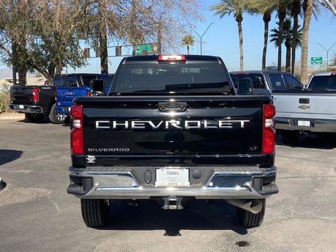 Used 2023 Chevrolet Silverado 2500 LT w/ Convenience Package image 5