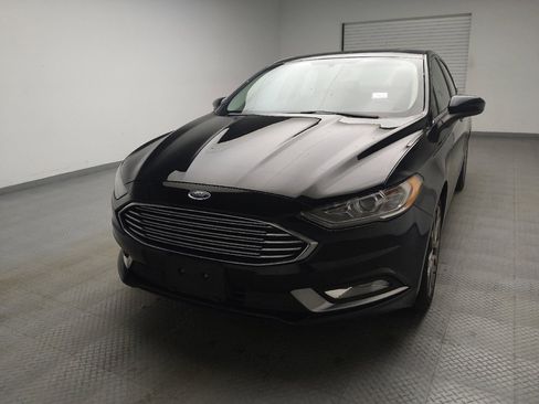 Used 2017 Ford Fusion SE w/ Equipment Group 201A image 15