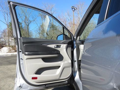 Used 2016 Honda Pilot LX image 9