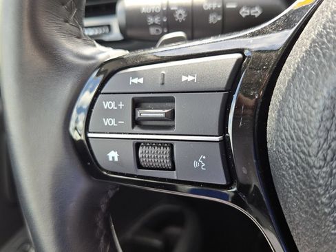 Used 2024 Honda Pilot EX-L image 22