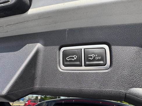 Certified 2024 Kia Sorento EX FWD image 11