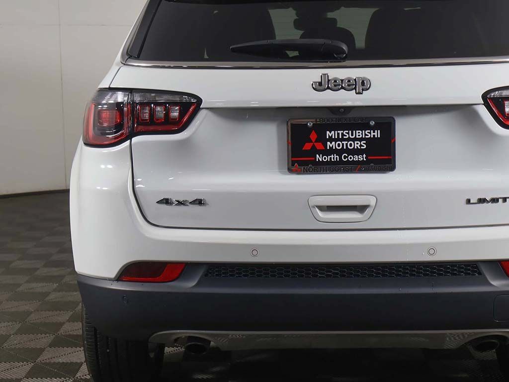 Used 2023 Jeep Compass Limited w/ Sun and Sound Group AWD/4WD image 16
