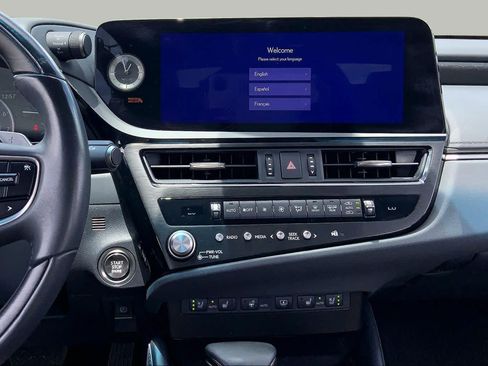 Used 2025 Lexus ES 350 Ultra Luxury FWD image 7
