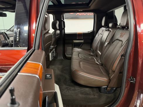 Used 2017 Ford F350 King Ranch w/ Tow Technology Bundle AWD/4WD image 16