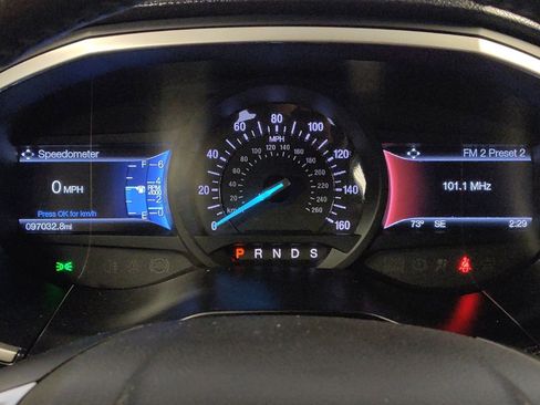 Used 2017 Ford Edge SEL w/ Equipment Group 201A FWD image 23